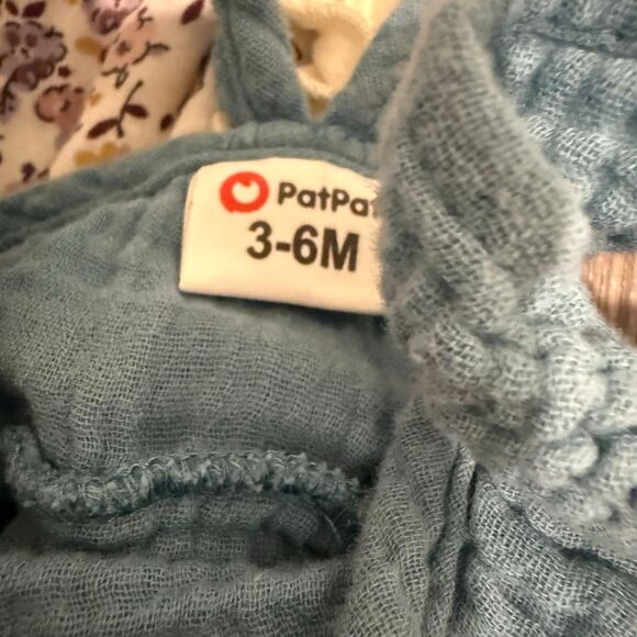 Lot of baby girl clothes size 3-6 months - Picture 2 of 8